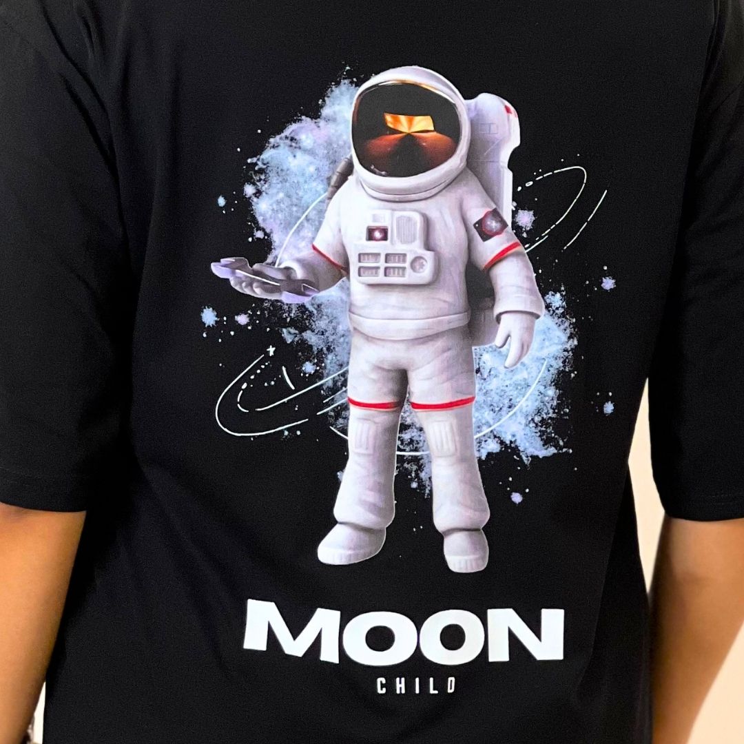 MoonChild Oversized Tee